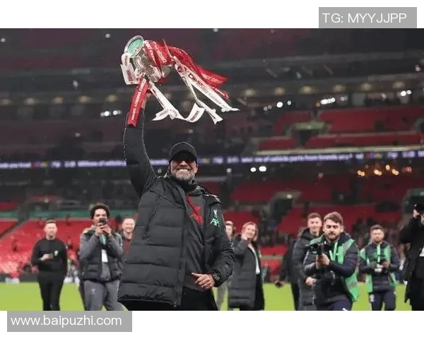 利物浦与热刺激战正酣球迷期待精彩对决与进球盛宴 利物浦与热刺激战正酣球迷期待精彩对决与进球盛宴